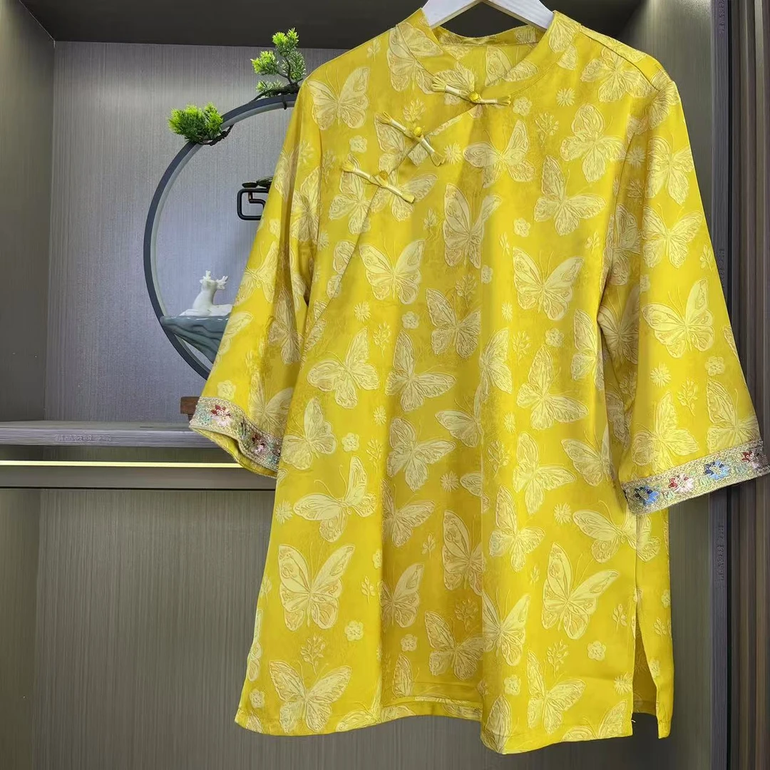 2025年黄蝴蝶提花段新款国风时尚休闲宽松版百搭气质小衫