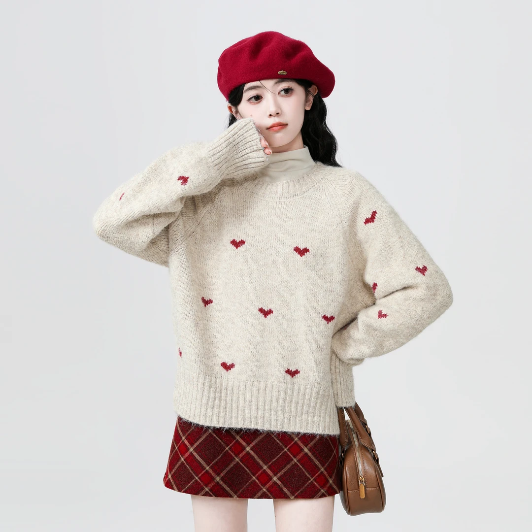 杏色圆领套头毛衣女秋冬2025秋季新款复古宽松软糯刺绣针织衫上衣