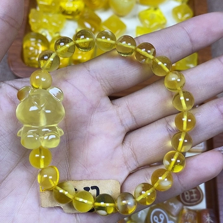 橄榄核吊坠福利小熊手串