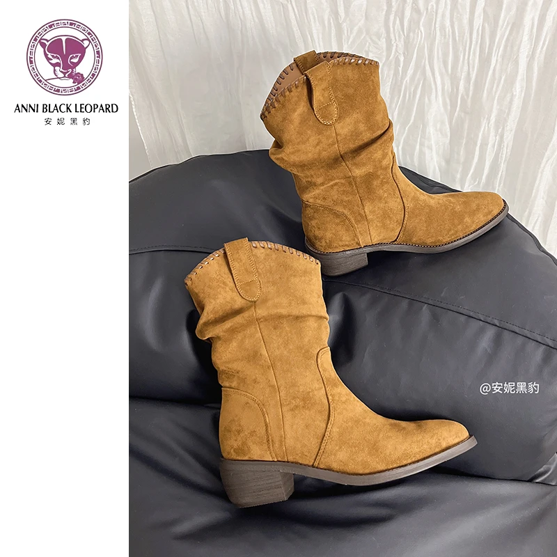 安妮黑豹复古西部牛仔V口短靴女秋冬新款绒面粗跟显瘦褶皱堆堆靴