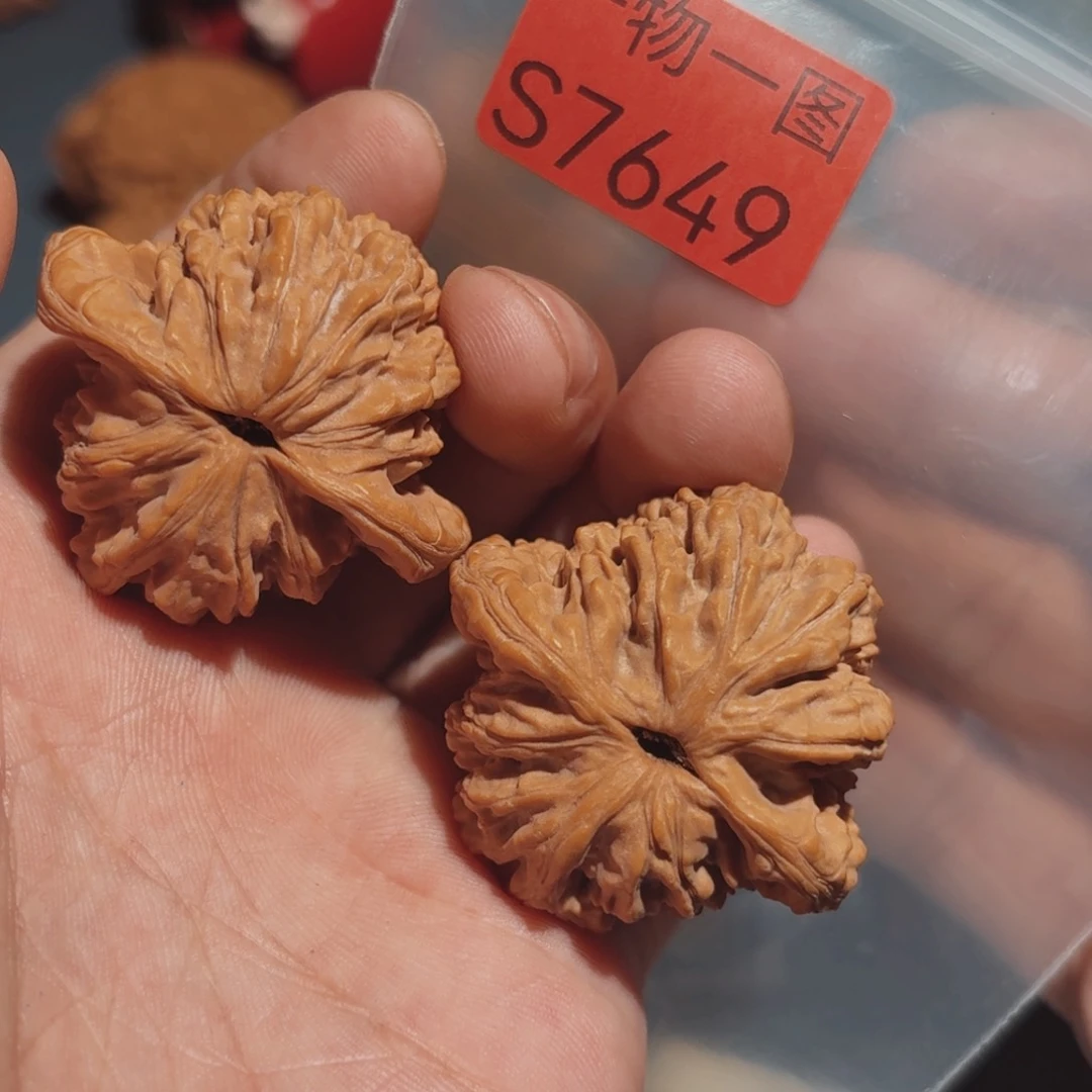 把件文玩核桃虎头