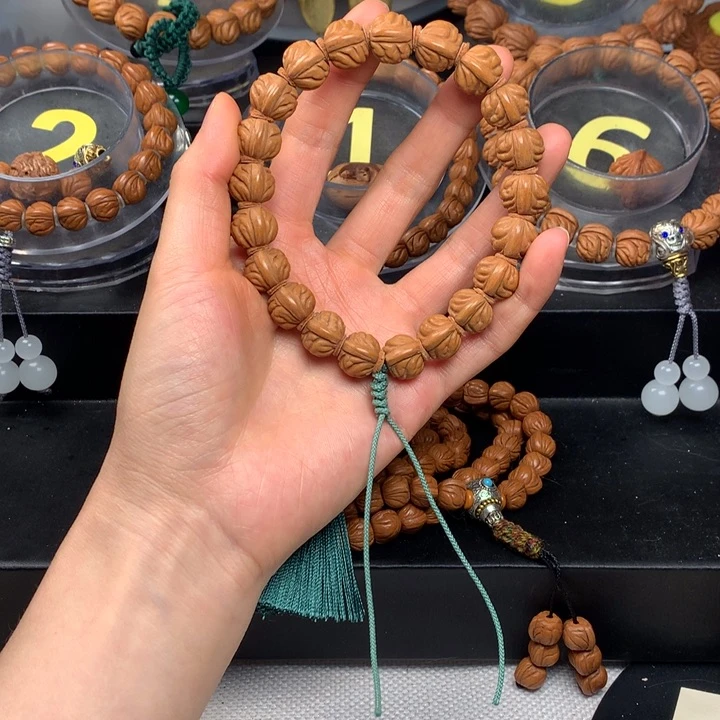 桃核吊坠1.3尺寸小金豆