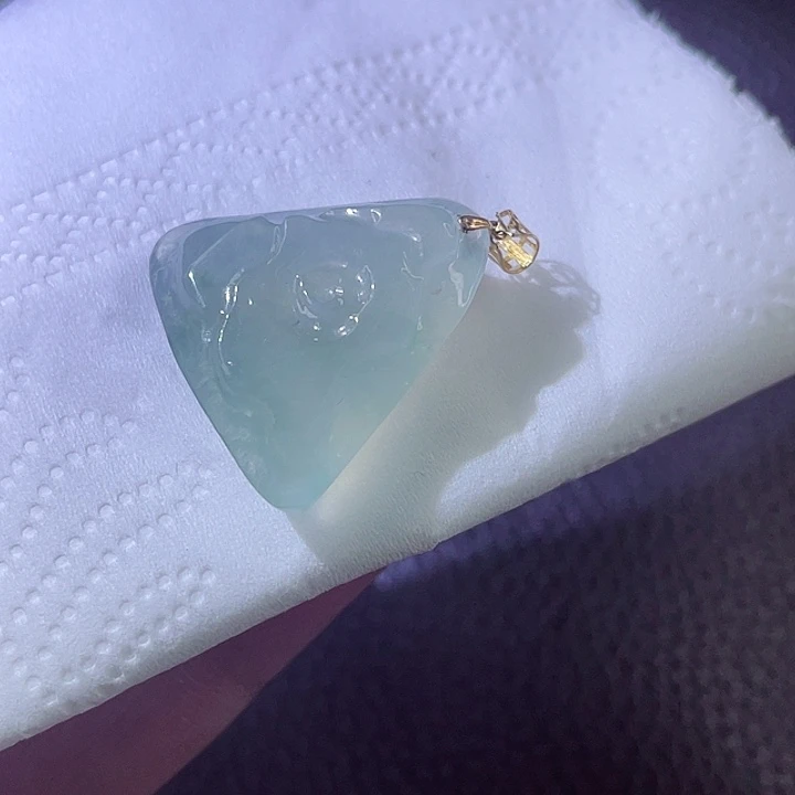 翡翠颈饰18K金镶嵌翡翠