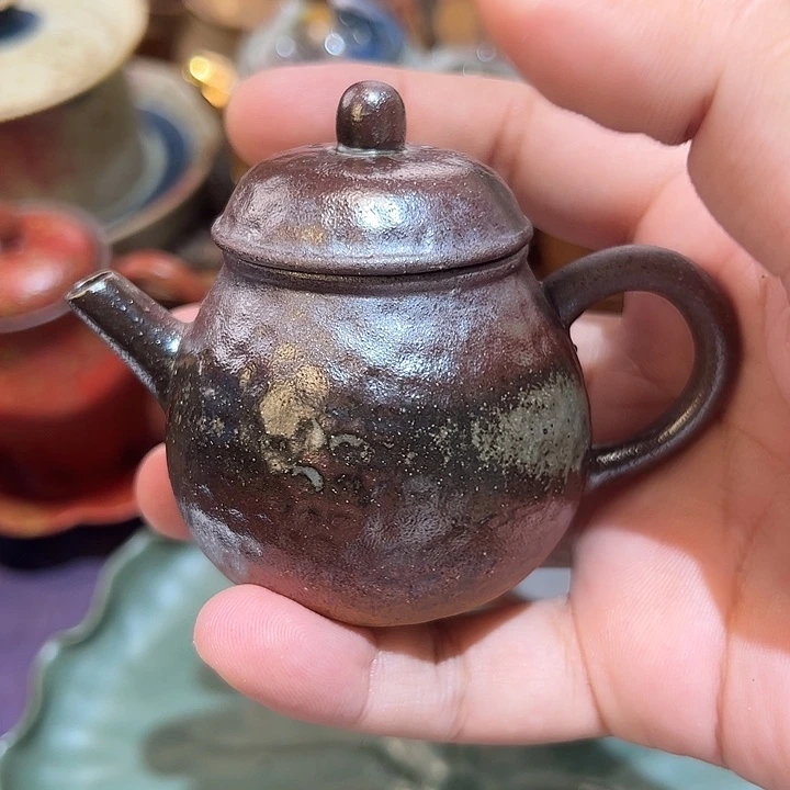 一家特色复古茶器瓷器