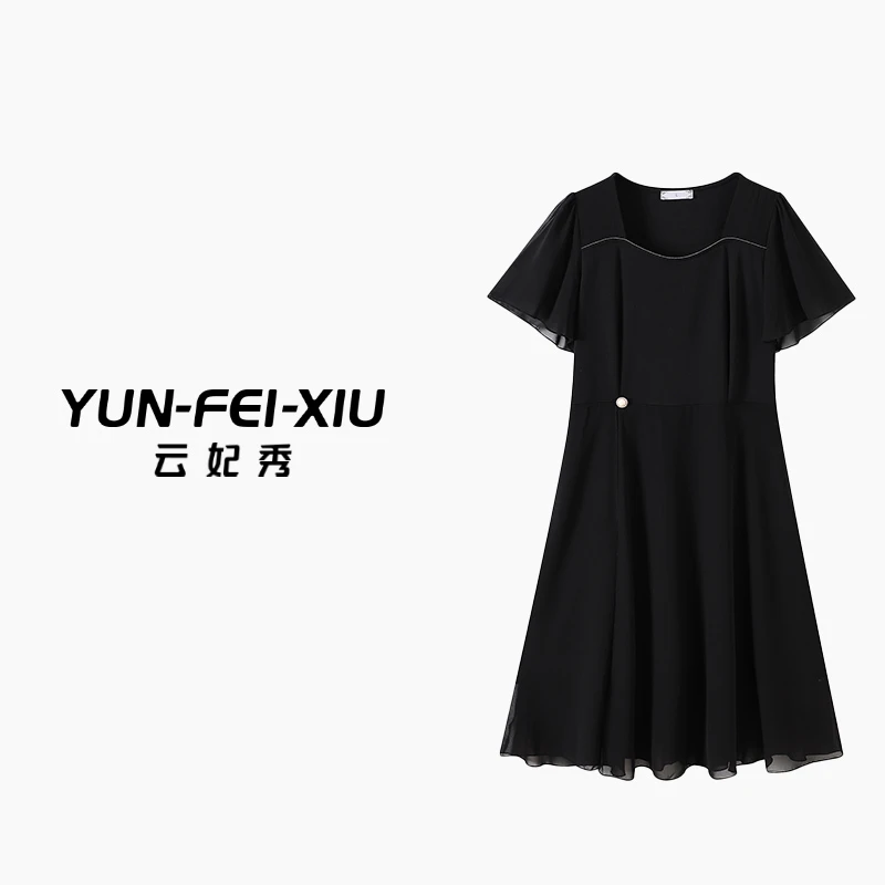 云妃秀大码女装连衣裙休闲时尚胖妹妹显瘦宽松韩版遮肉减龄夏5053