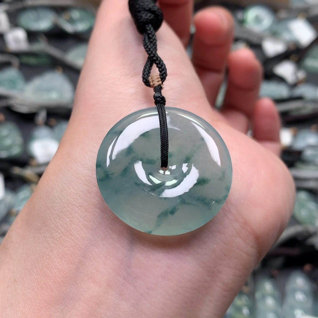 翡翠颈饰未镶嵌00000000000