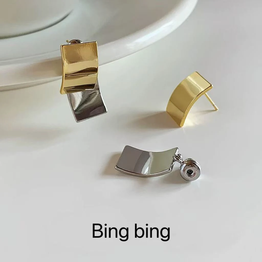 铜合金耳饰 【双层撞色】金属片片高端极简气质女人味两戴耳钉 A123