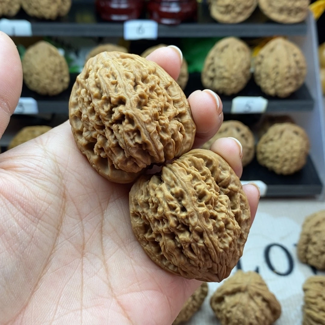 ****好文玩核桃吊坠涿鹿