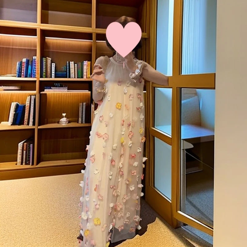 现货 春季新款仙气立体花朵长款挂脖背心连衣裙