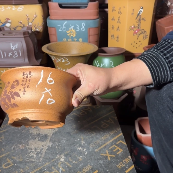 紫砂花盆紫砂花盆