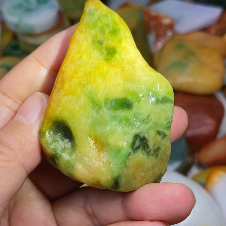 翡翠未镶嵌挂件缅甸翡翠