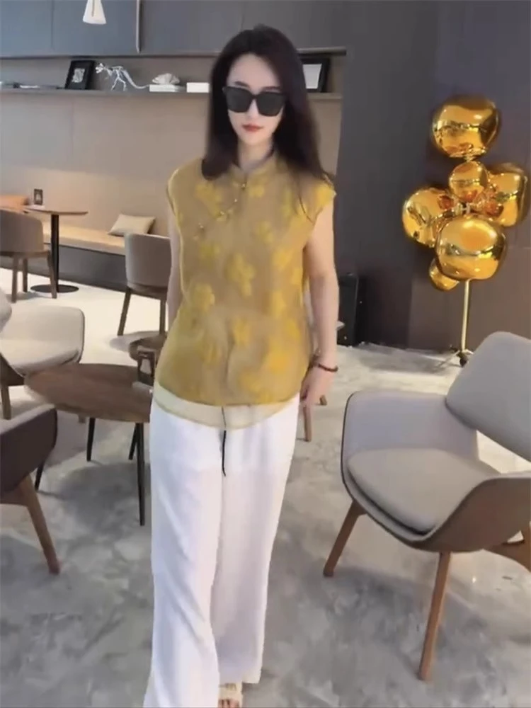 2025夏季网红新款新中式无袖上衣女国风重工盘扣黄色显白显瘦马甲
