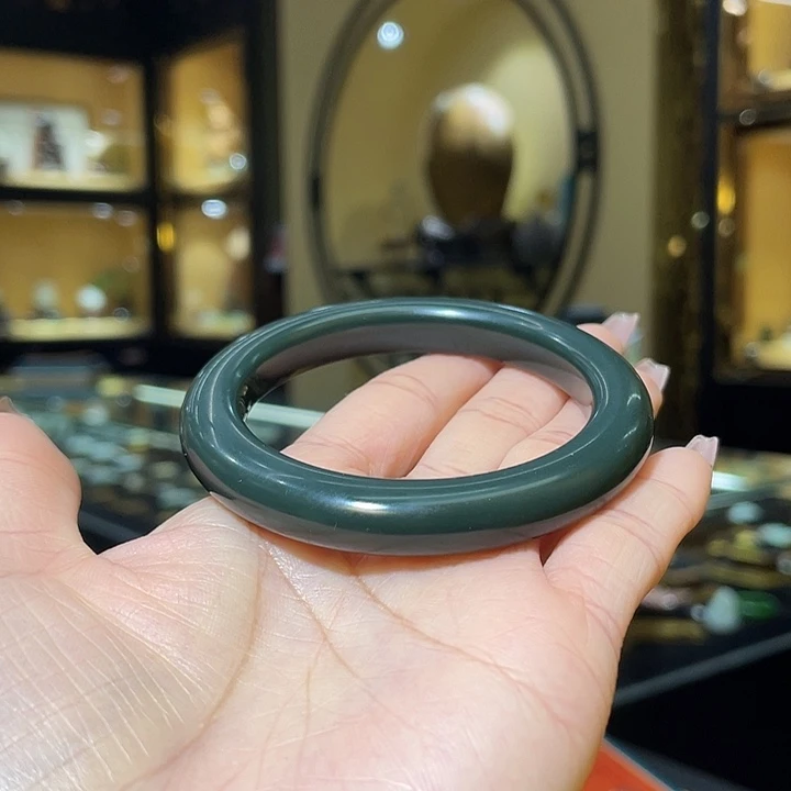 未镶嵌手镯和田玉53.8#47.2g