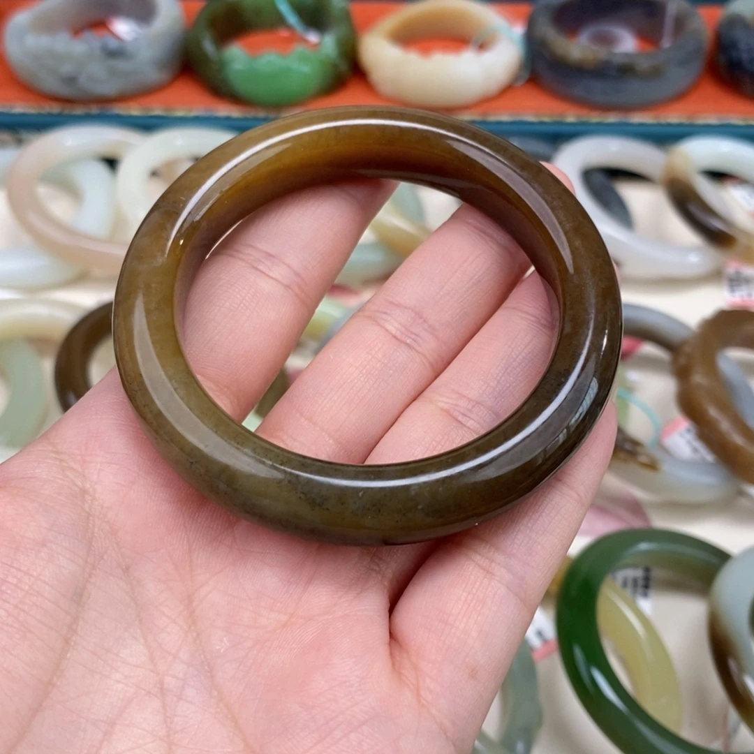 安***·未镶嵌手镯和田玉55