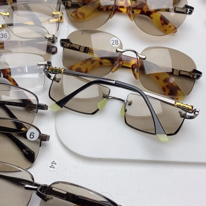 刘***法天然水晶石头眼镜