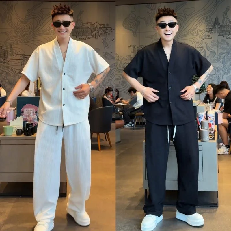潮牌极简风V领竖纹肌理感休闲套装男士夏季短袖开衫休闲裤两件套