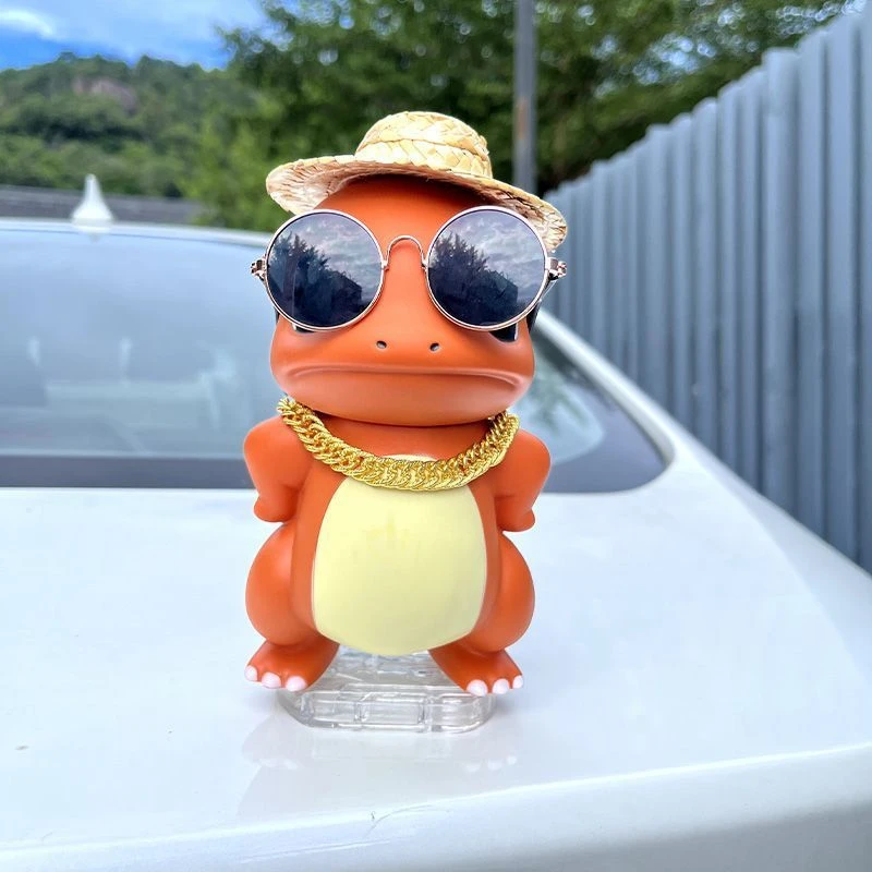 可爱创意车载娇小火龙装饰汽车摆件杰尼龟车顶车尾挂件公仔