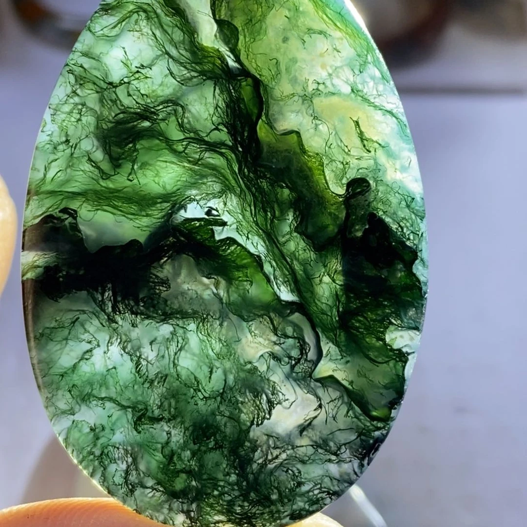 玛瑙/玉髓吊坠(赠链)未镶嵌京****）