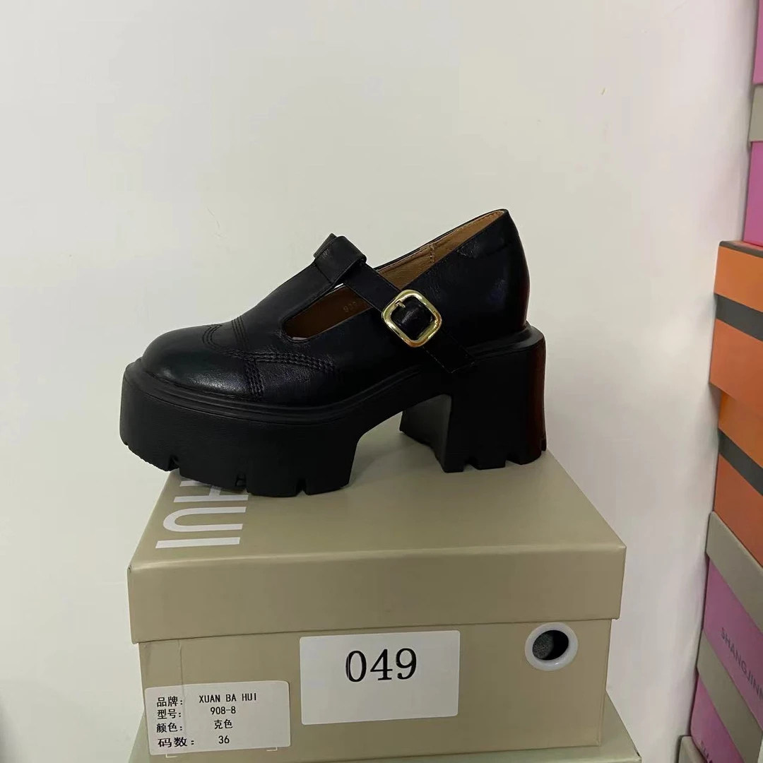【清仓】2025小个子厚底平增高百搭女鞋049