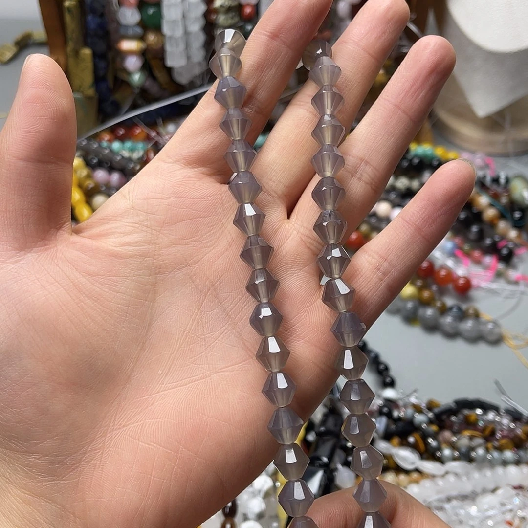 玛瑙/玉髓未镶嵌珠宝半成品卡10灰玛飞碟一条