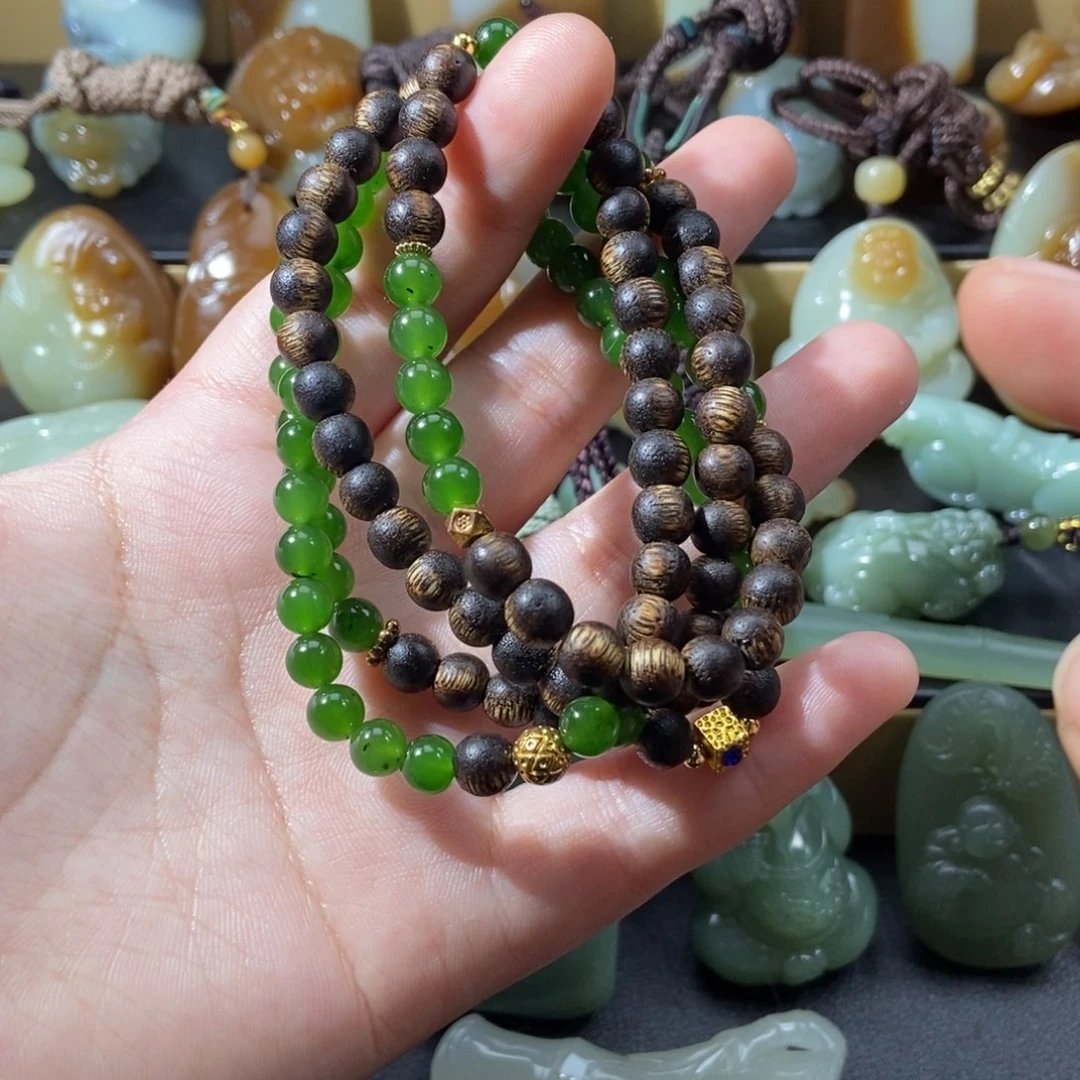 和田玉未镶嵌毛衣链