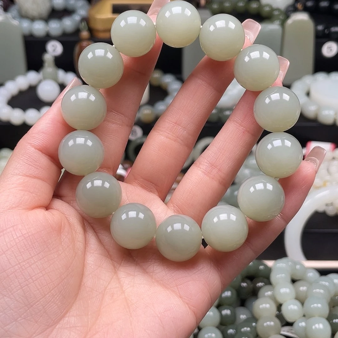手链未镶嵌和田玉青****傲