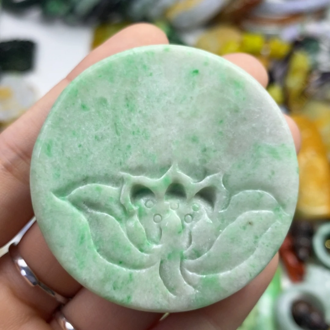 翡翠未镶嵌颈饰吊坠