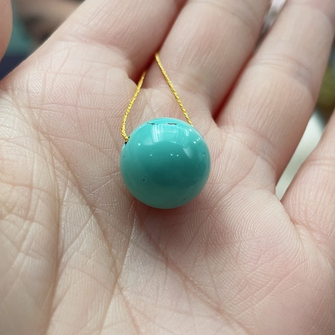 绿松石颈饰未镶嵌