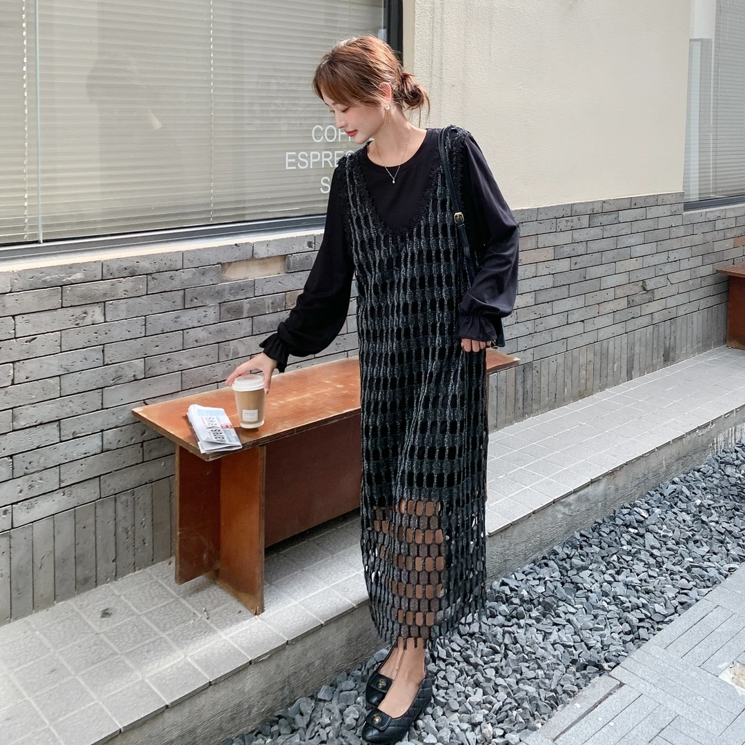 高级感时髦网格镂空吊带裙套装女2025年秋季优雅气质T恤裙两件套