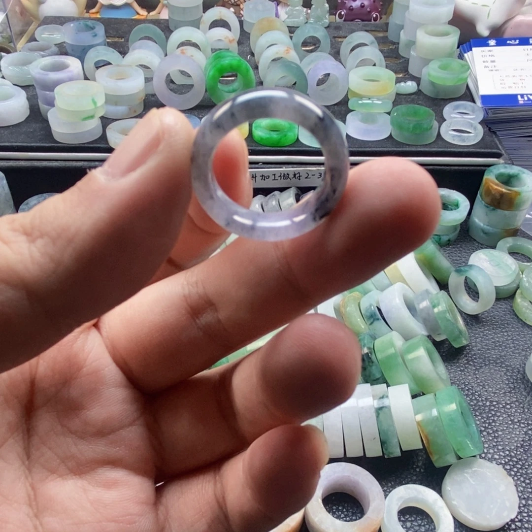 定制翡翠未镶嵌天然翡翠16圈