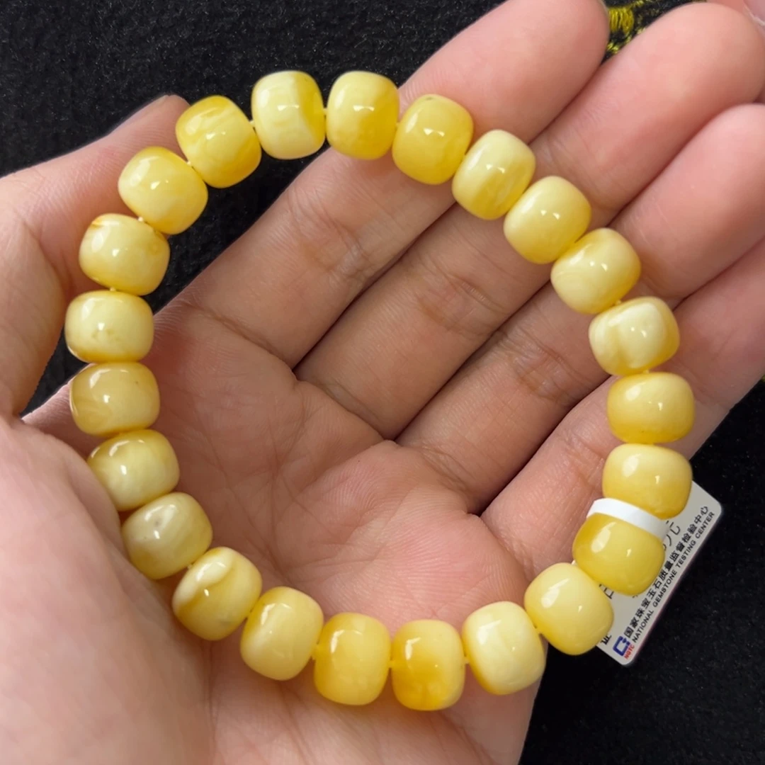 未镶嵌琥珀珠宝奇石