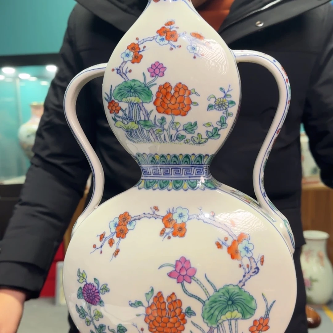 摆件景德镇的瓷器