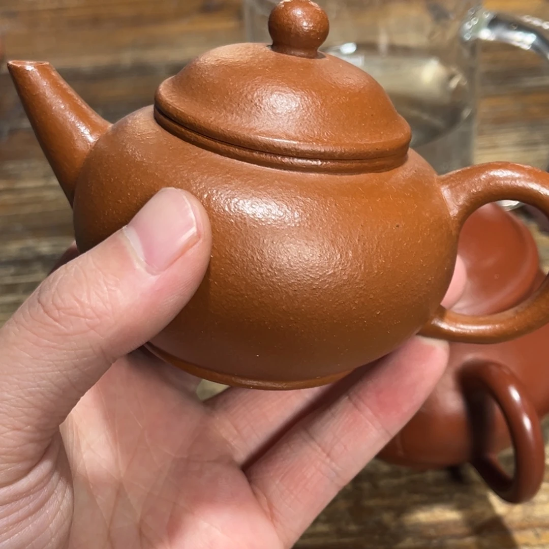 茶壶紫砂紫砂的味道很
