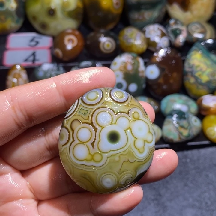 玛瑙/玉髓未镶嵌珠宝半成品71