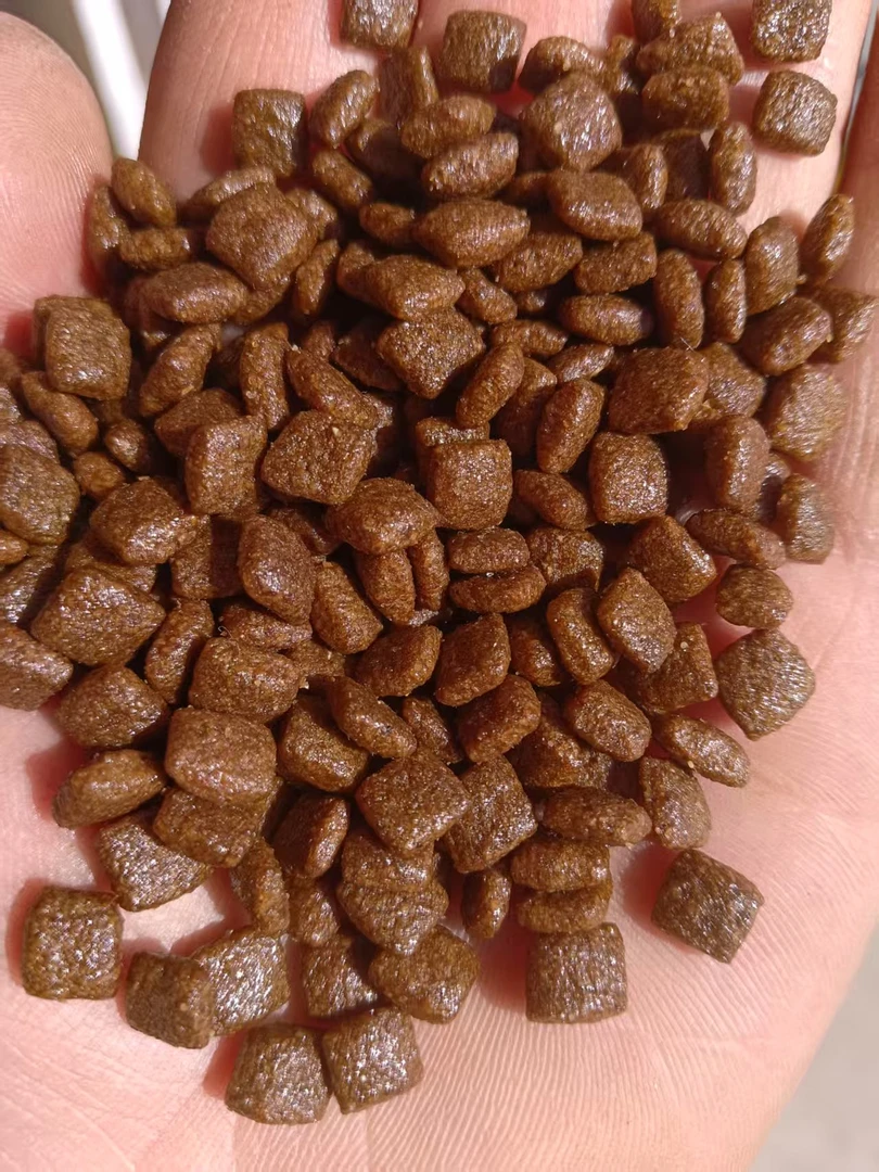 竞技犬狗粮，各种规格针对于幼犬成年犬