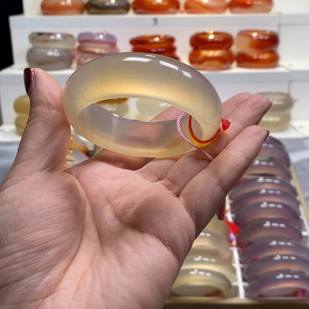 玛瑙/玉髓未镶嵌手镯