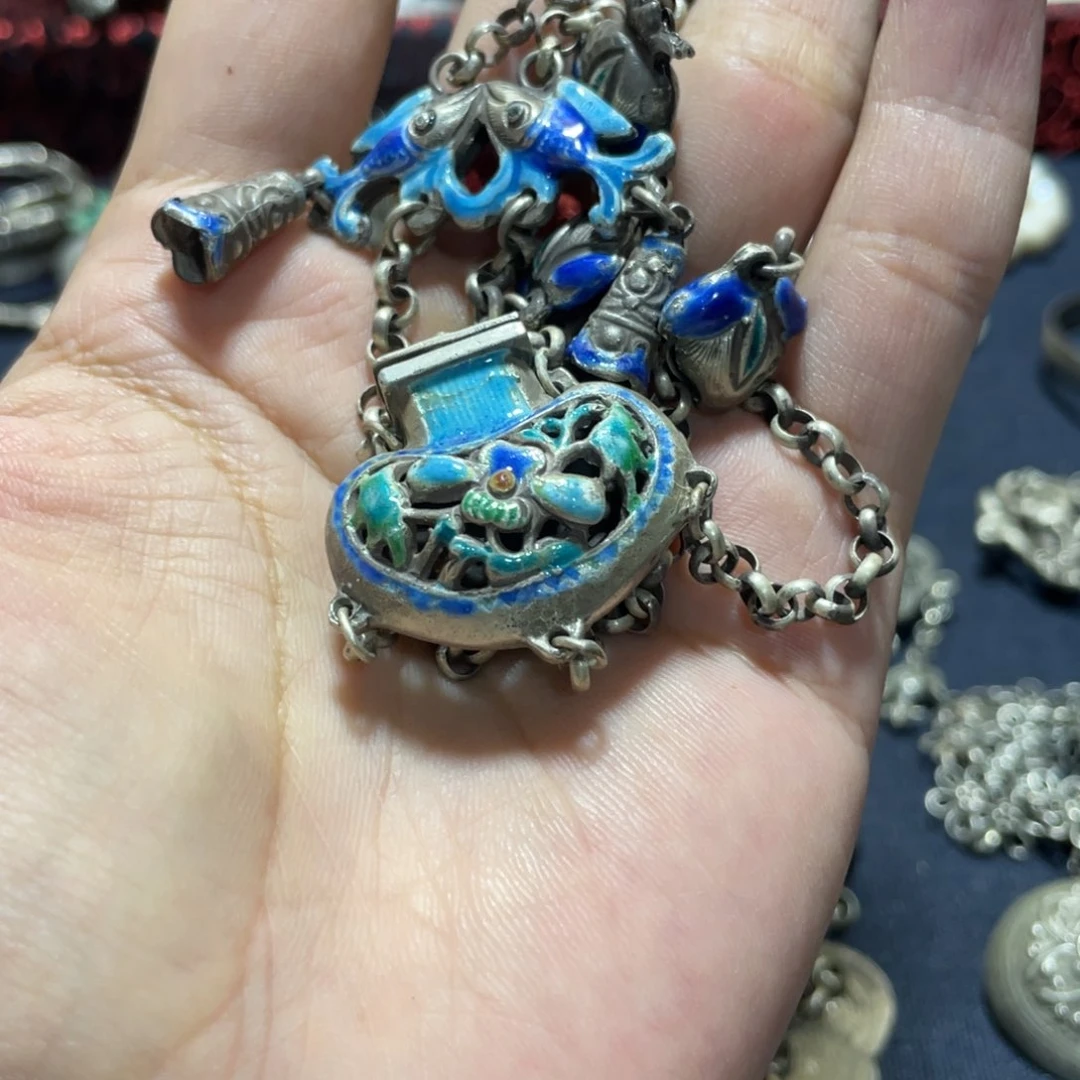 潇***月无800银银器香囊押金