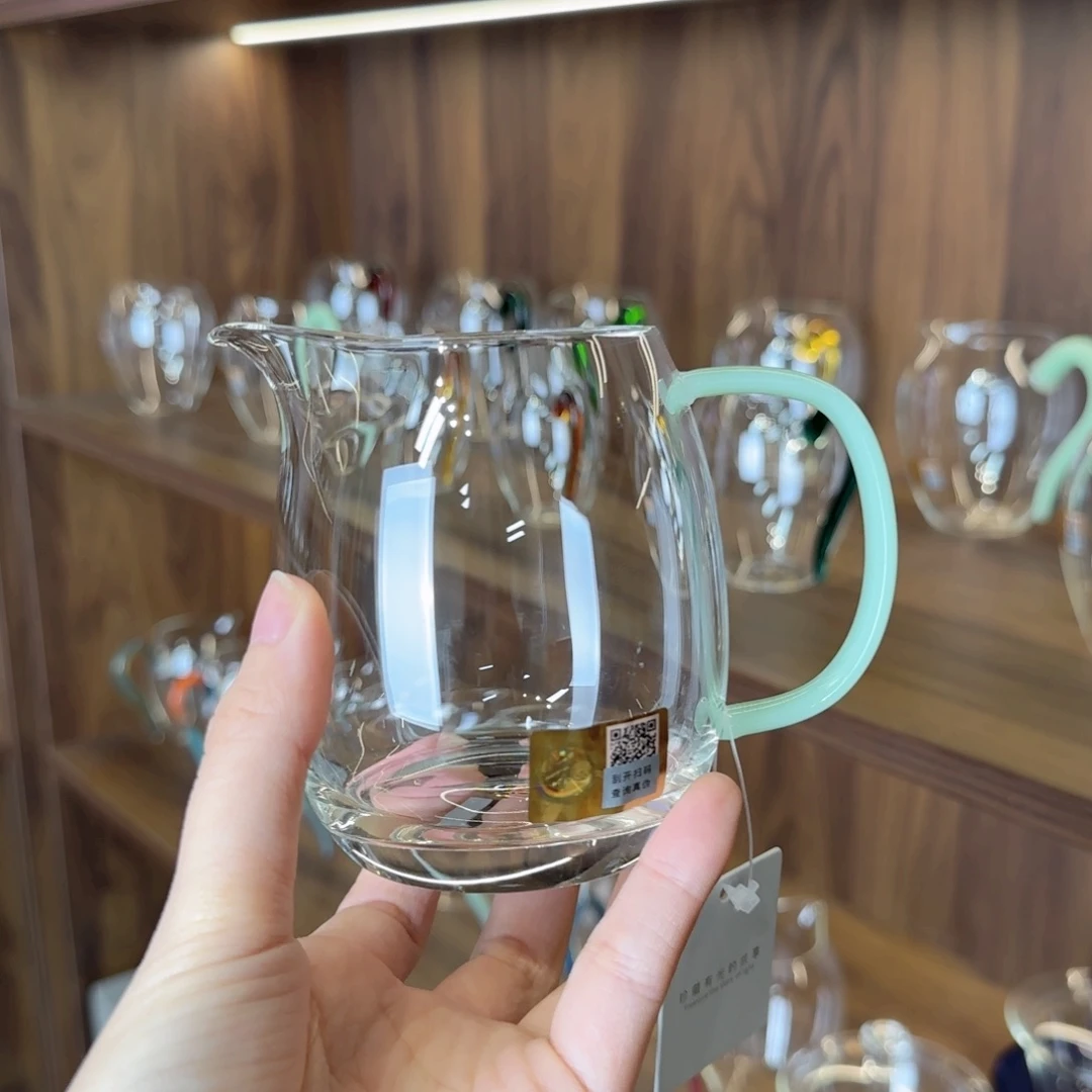 禾器澄然浅玉色。。。。。