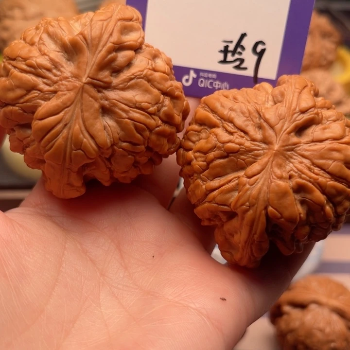 吊坠文玩核桃秋****6文玩核桃9