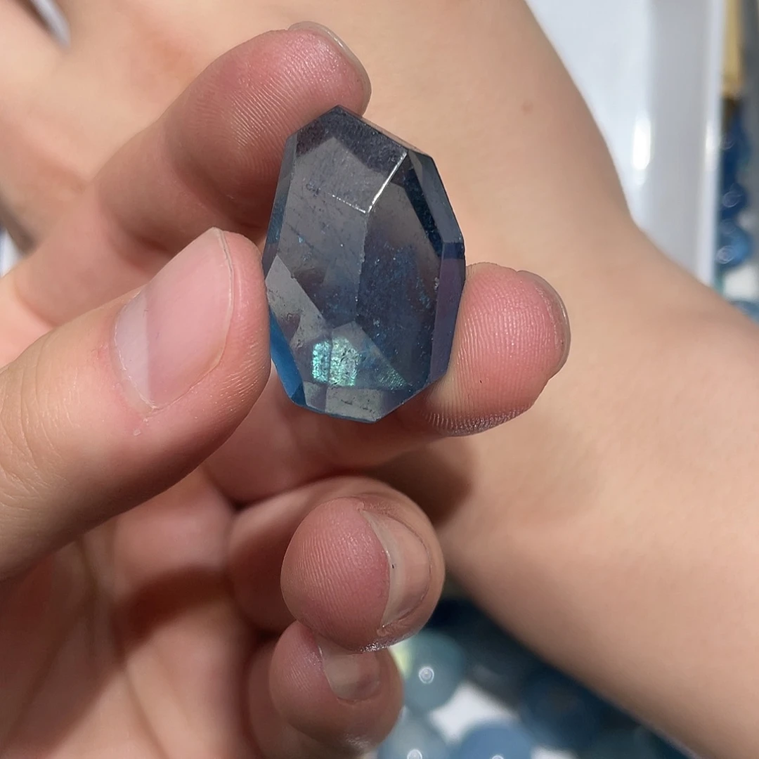水晶珠宝半成品未镶嵌?****瑜打孔，不退不换