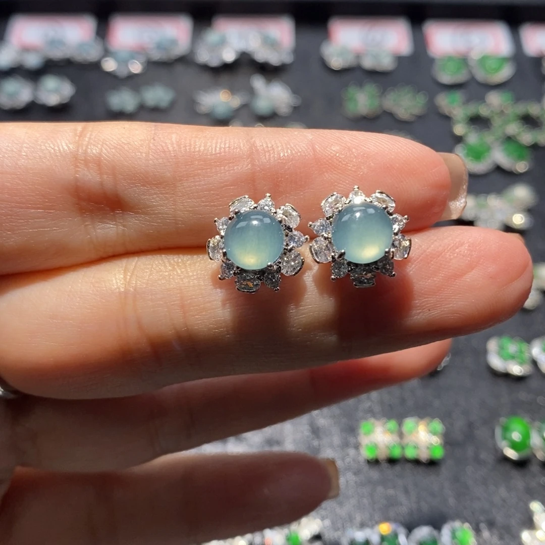 厌***鞋翡翠未镶嵌颈饰翡翠