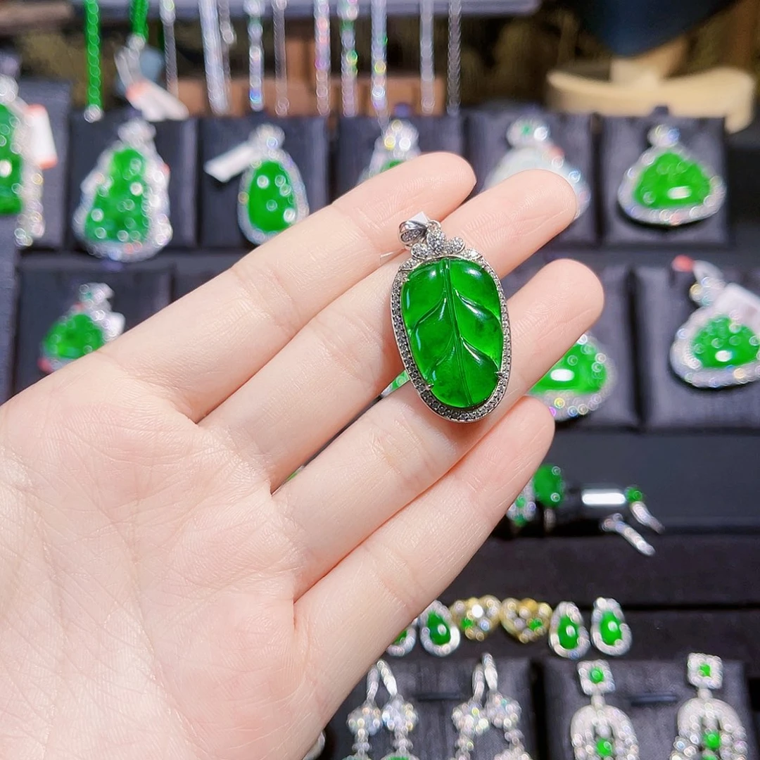 翡翠戒指银S925镶嵌叶子