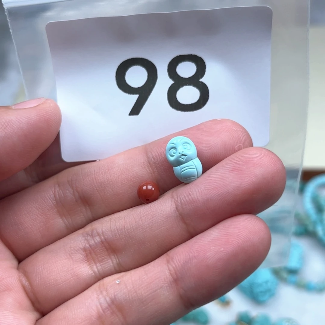 南红玛瑙未镶嵌珠宝奇石