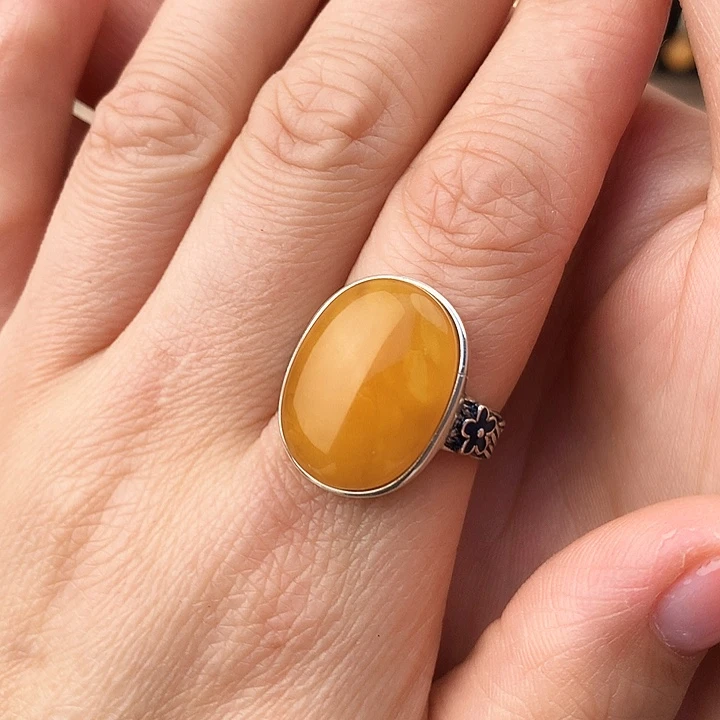 蜜蜡戒指银S925镶嵌戒指