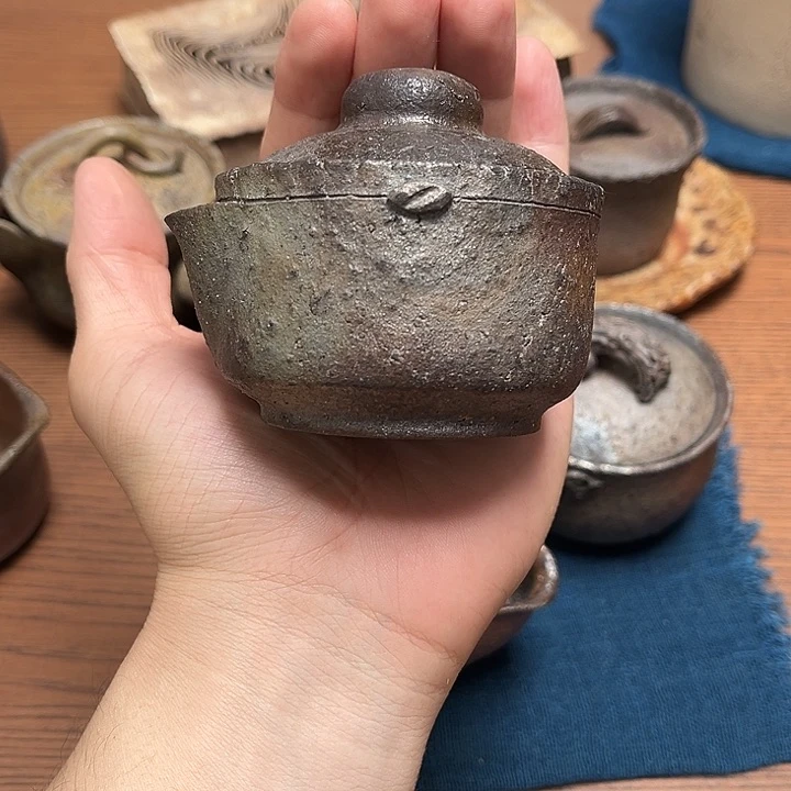 山高水远 节日安康