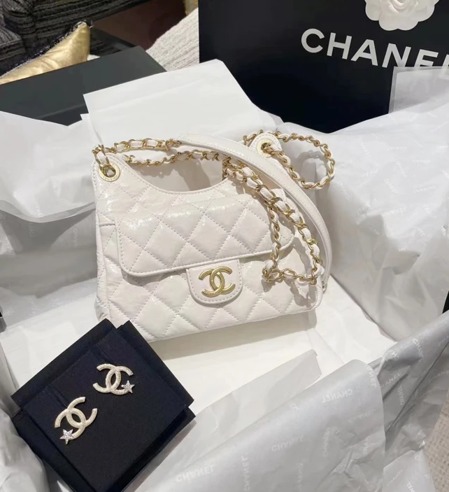 95新 Chanel/香奈儿 白金油蜡天猫精灵包  18cm  11984025