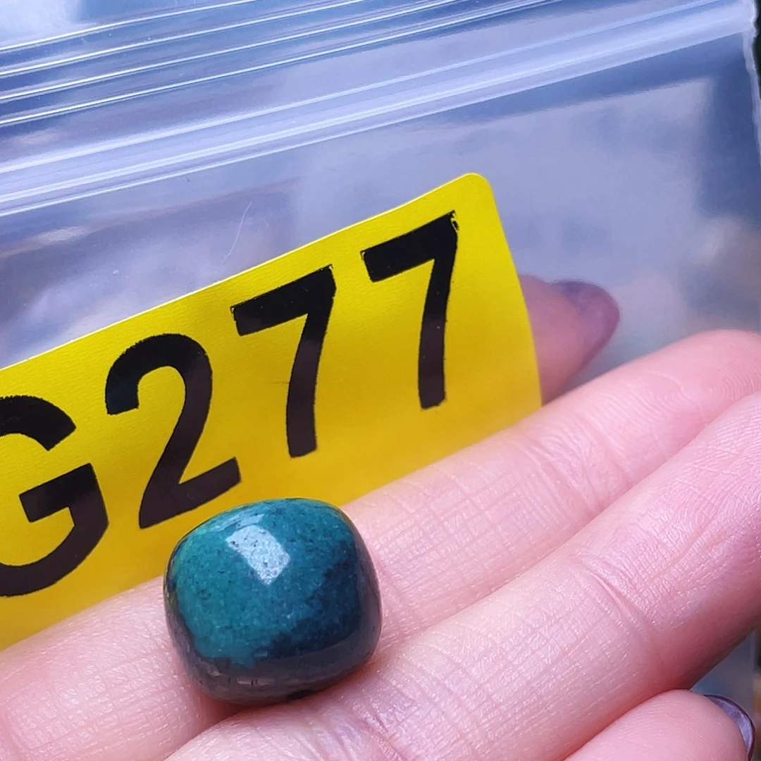 十堰原生态绿石头特色手工配饰