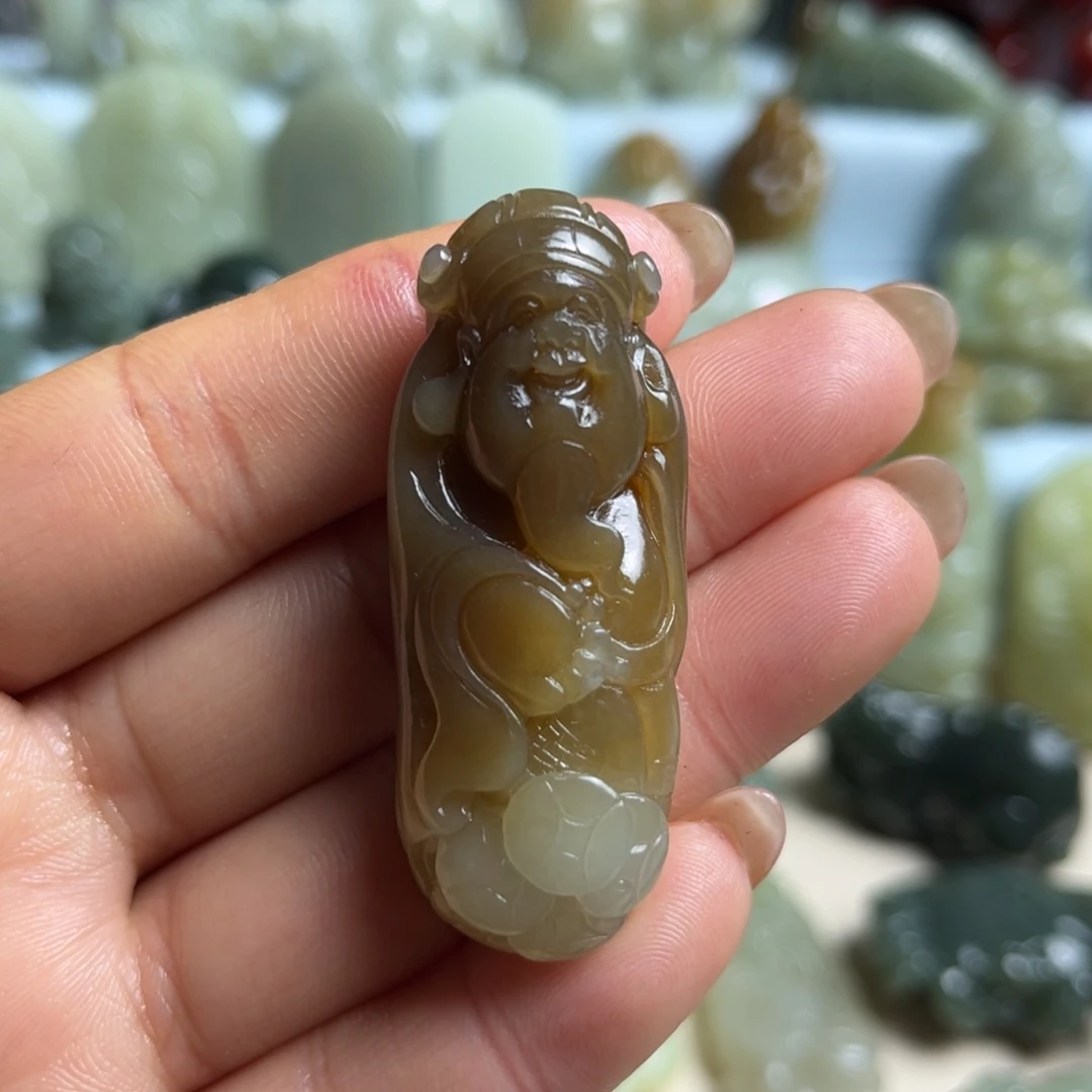 和田玉未镶嵌挂件