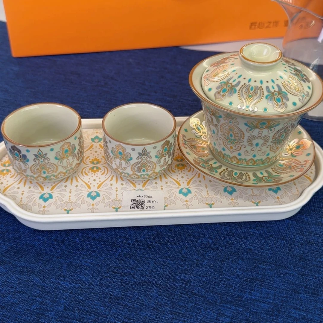 这些盖碗真好看！！！