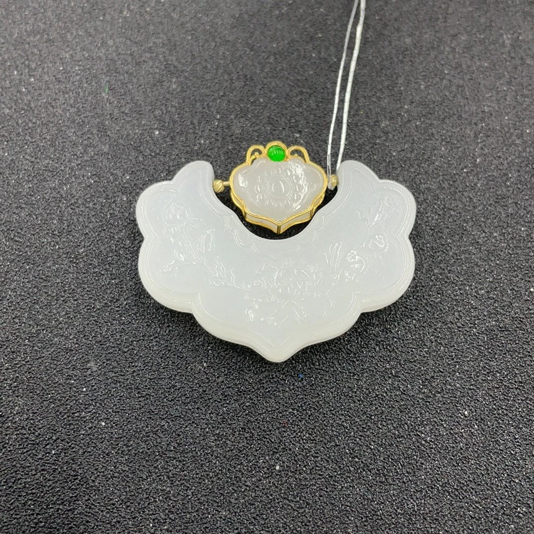 BY0606FLSF标091 北玉精选 和田玉如意吊坠